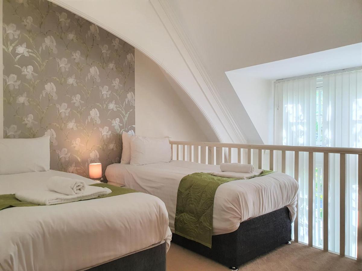 Central Apartments - Spacious 2 Beds Swindon Exterior foto
