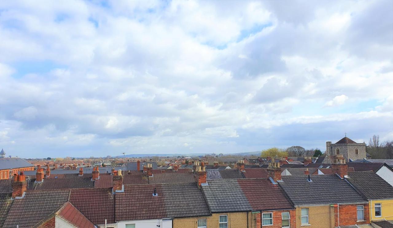 Central Apartments - Spacious 2 Beds Swindon Exterior foto